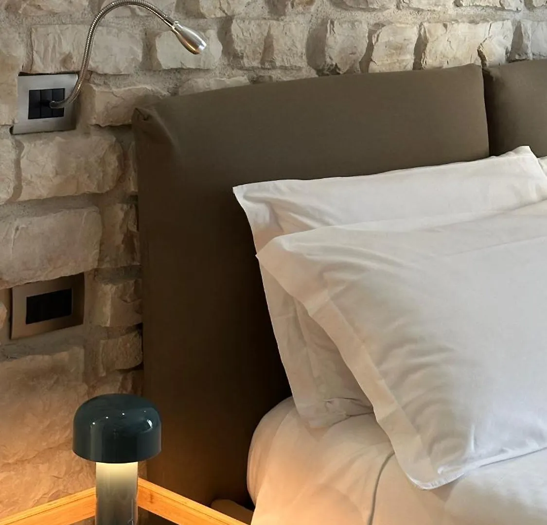 Affittacamere Olivia Rooms Eurialo Belvedere